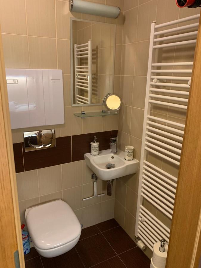 Apartmanovy penzion Park Nové Mesto nad Váhom Exteriér fotografie
