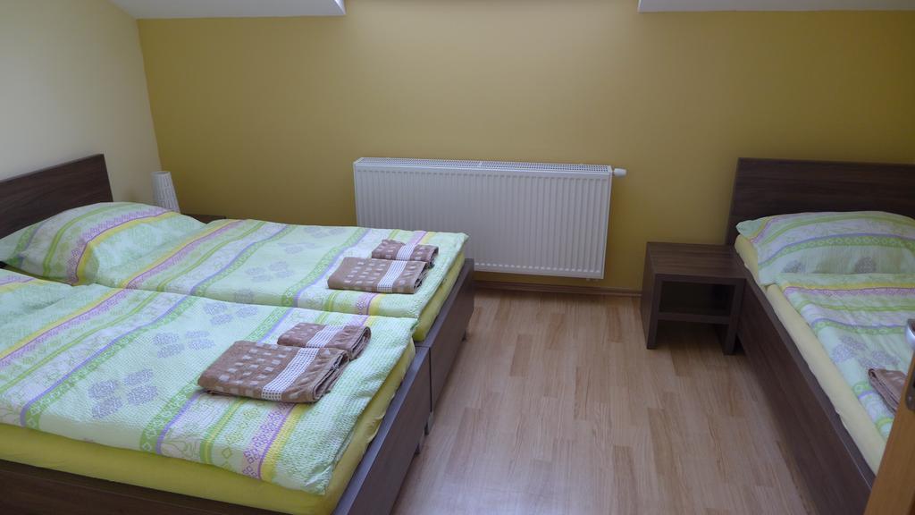 Apartmanovy penzion Park Nové Mesto nad Váhom Exteriér fotografie