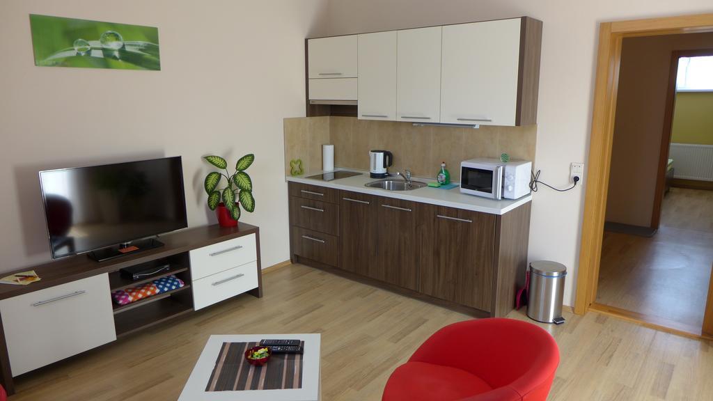 Apartmanovy penzion Park Nové Mesto nad Váhom Exteriér fotografie