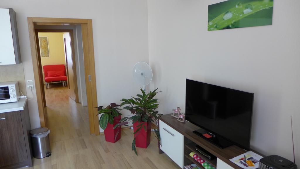 Apartmanovy penzion Park Nové Mesto nad Váhom Exteriér fotografie