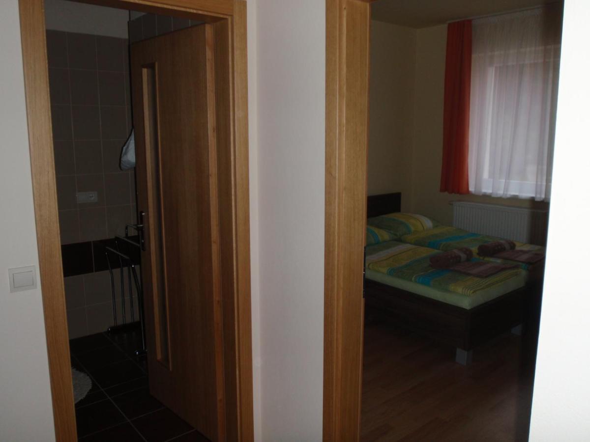 Apartmanovy penzion Park Nové Mesto nad Váhom Exteriér fotografie